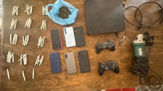 La Policía secuestró gran cantidad de droga y elementos robados en un club: hay un menor investigado