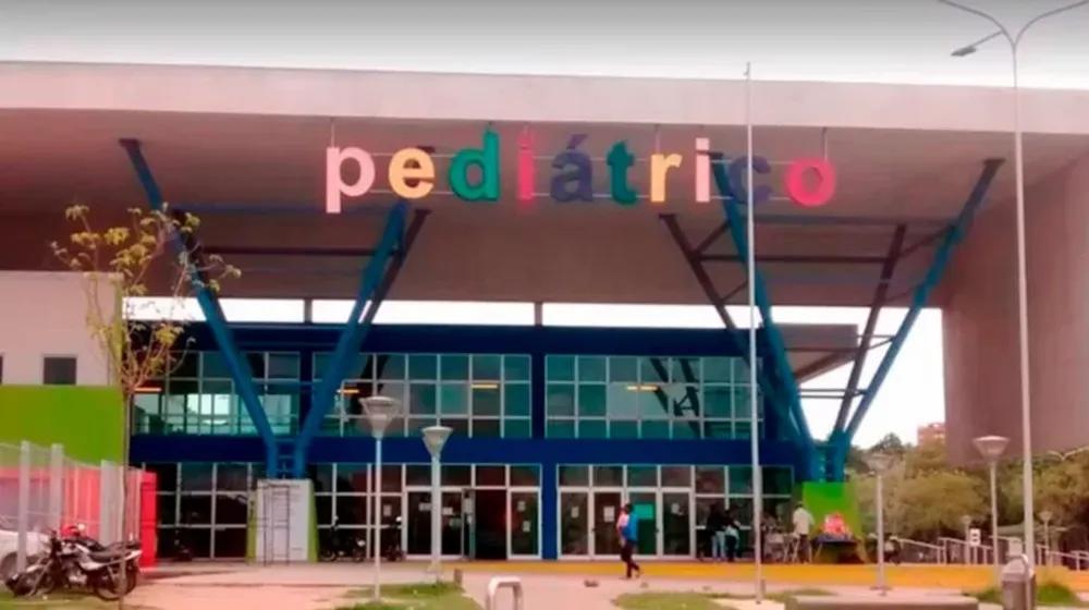 Conmoción en Chaco: un nene de cinco años comió una gomita de LSD del papá y está internado