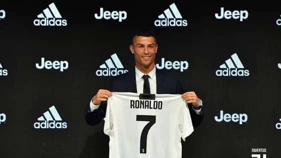 Cristiano Ronaldo: “Venir a Juventus fue una decisión fácil”