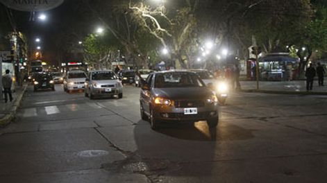 Remiseros volvieron a manifestarse en el microcentro sanjuanino