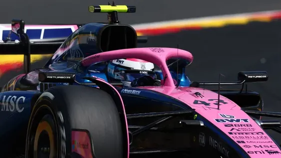 LEJOS. Franco no encontró nunca el ritmo en Bélgica y el Alpine no rindió lo esperado. Una pobre labor del argentino puede ser condenatoria para su futuro.