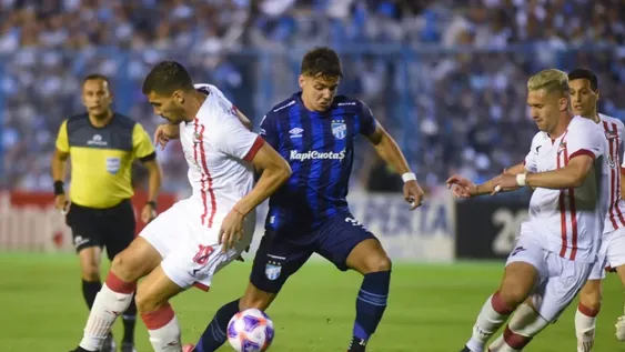 Atl. Tucumán pasó de nuevo a la punta