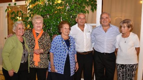 Noventa velitas para Olga Calívar