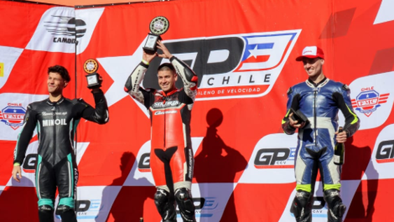 Mateo Bongiovanni cerró un gran fin de semana en El Villicum con el tercer puesto y el podio en SBK PRO.