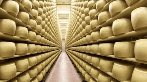 Empresario murió aplastado por una avalancha de hormas de queso