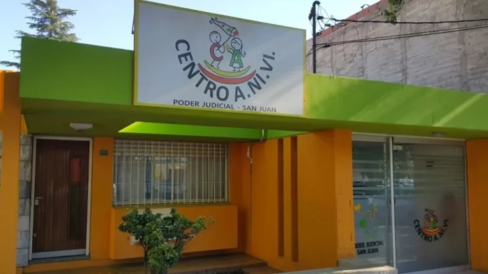 Condenaron a un joven de 18 años que le tocó la cola a una nena de 10