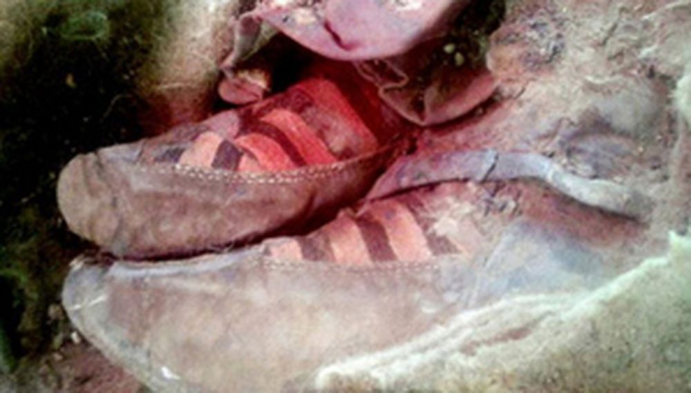 ¿Una momia de 1.500 años con Adidas?
