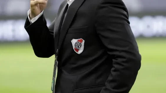 Gallardo define su futuro a fin de año