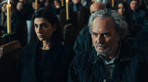 que hay para ver en netflix: los creyentes, el nuevo thriller espanol de 107 minutos