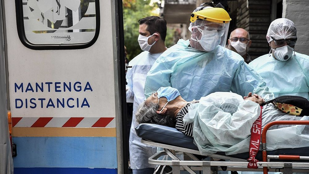 Sudáfrica detectó una nueva variante del coronavirus con múltiples mutaciones