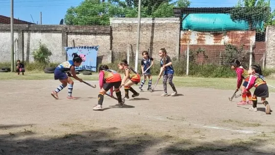 Cuna de esperanzas. Los clubes de barrio cumplen una importante función social, especialmente en zonas vulnerables de todo el país.