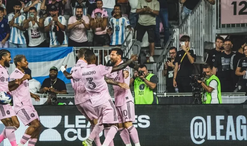 Con doblete de Messi, Inter Miami venció a Orlando City