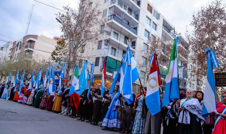 El encuentro San Juan Danza ofrecerá el próximo sábado un gran desfile abierto al público, como en la edición pasada.&nbsp;&nbsp;