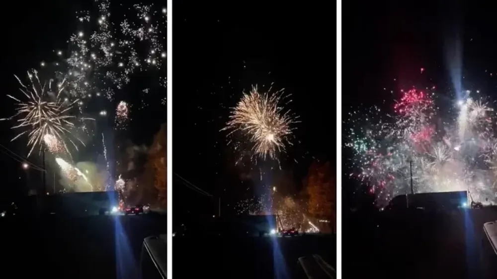 Chocó un camión con fuegos artificiales y provocó un espectáculo de luces
