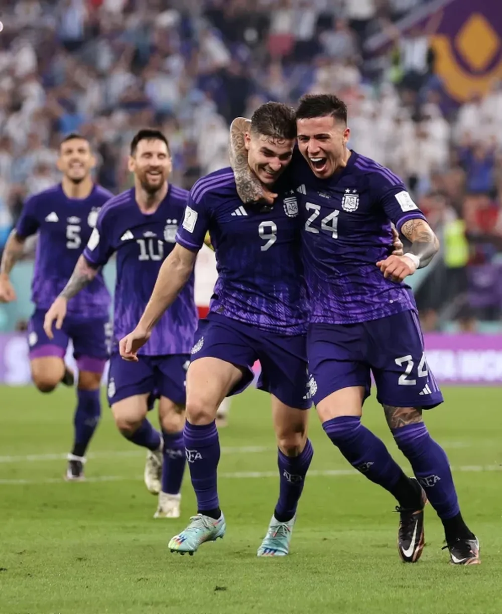 Los pibes respondieron por el capitán en un momento clave