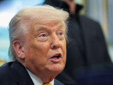 Trump dijo que destructores de Estados Unidos repelieron un ataque iraní en Ormuz. Trump dijo que destructores de Estados Unidos repelieron un ataque iraní en Ormuz.