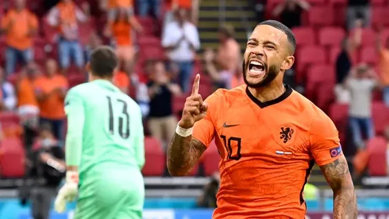 Países Bajos venció sin problemas a Austria y se aseguró un lugar en los octavos de final