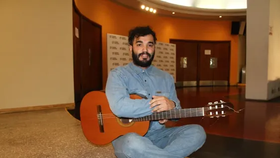 Debut con un lío bárbaro