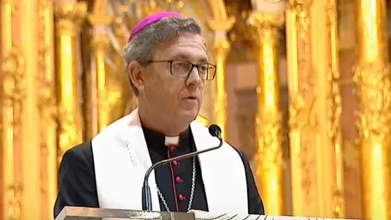 Pedido. García Cuerva pidió en su homilía recuperar la empatía y el respeto, ante el presidente Milei y otras autoridades.