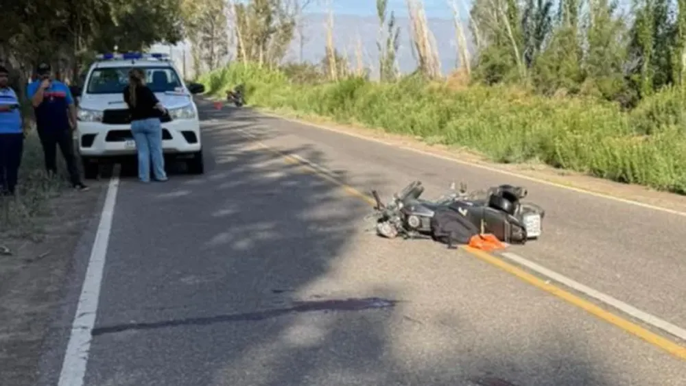 Sarmiento otra vez teñido de luto: un jornalero que viajaba en moto murió y ahora investigan las causas