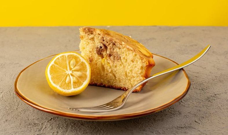 Sin harina ni manteca: la receta para un bizcochuelo de limón perfecto y casi sin calorías