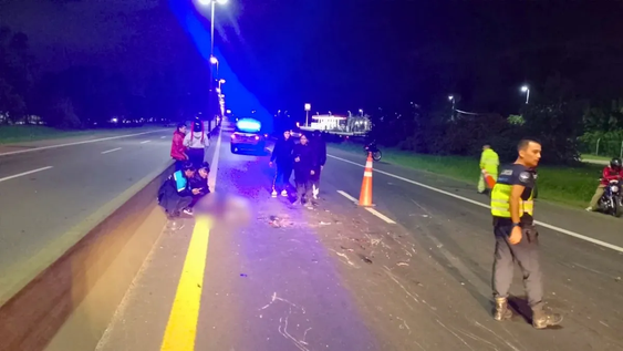 transmitio en vivo su propia muerte: el video del joven que se grabo mientras corria una picada ilegal y murio