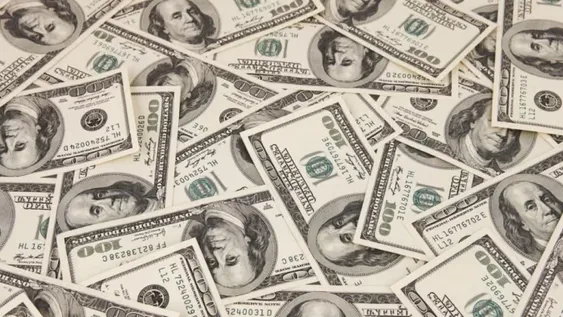 Por nuevas ventas del BCRA, el dólar operó estable a $20,55