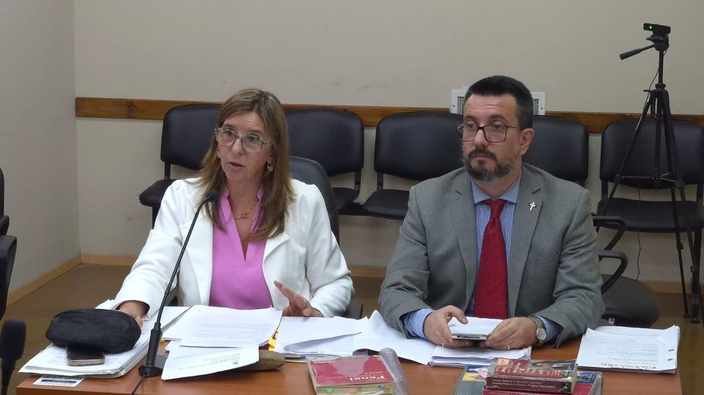 Carena y Garc&iacute;a Castrill&oacute;n, integrantes de la UFI Delitos Contra la Propiedad. 