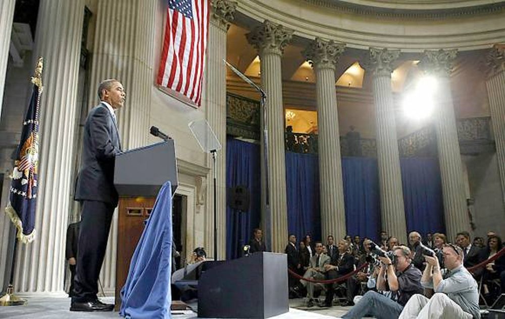 Obama pide esfuerzo extra a Wall Street