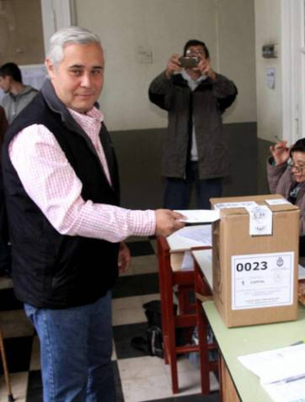 Una guerra de las boletas: desaparecidas o apócrifas