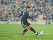 Lautaro Martínez convirtió ante Burkina Faso y alcanzó los 42 goles con la Selección Argentina.