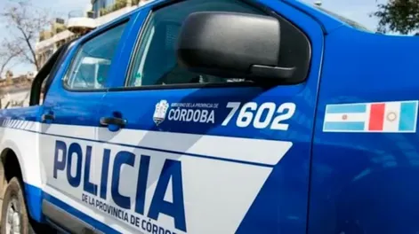 Horror: detuvieron a un hombre que atacó a machetazos a su hijastra y a una amiga de ella