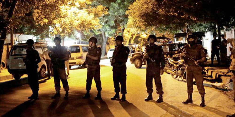 Un argentino logró escapar del atentado en Bangladesh: “Están tirando tiros”