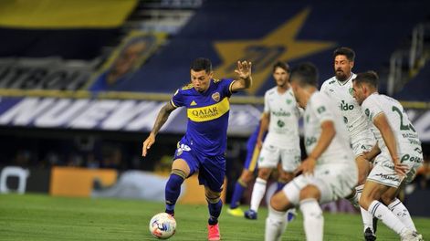 Boca reaccionó a tiempo y consiguió un punto ante Sarmiento en La Bombonera