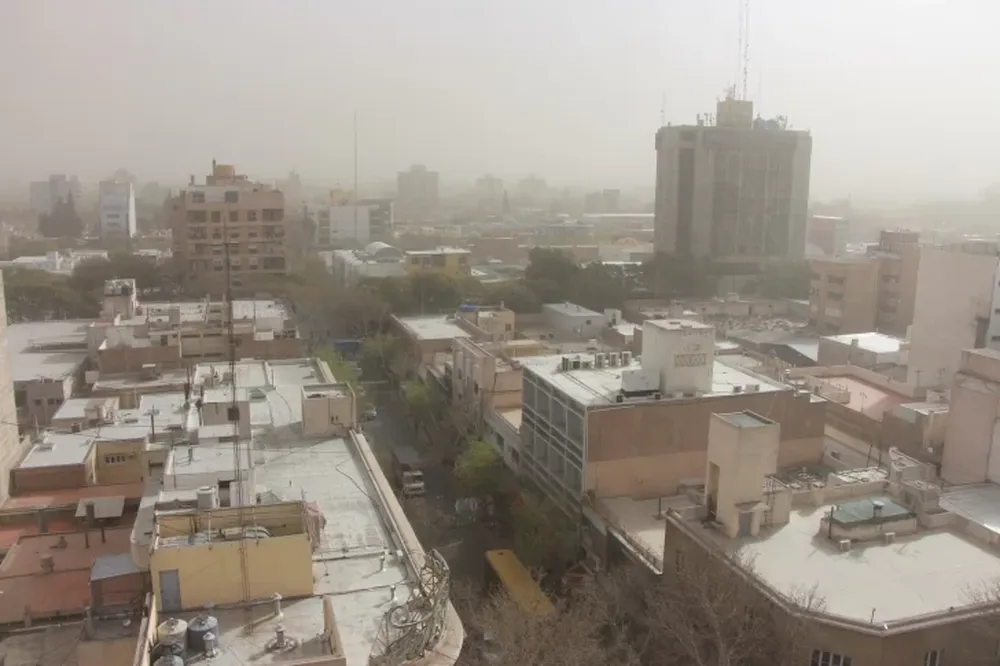 Durante los dos días de viento Zonda, Bomberos  tuvo más de 40 intervenciones