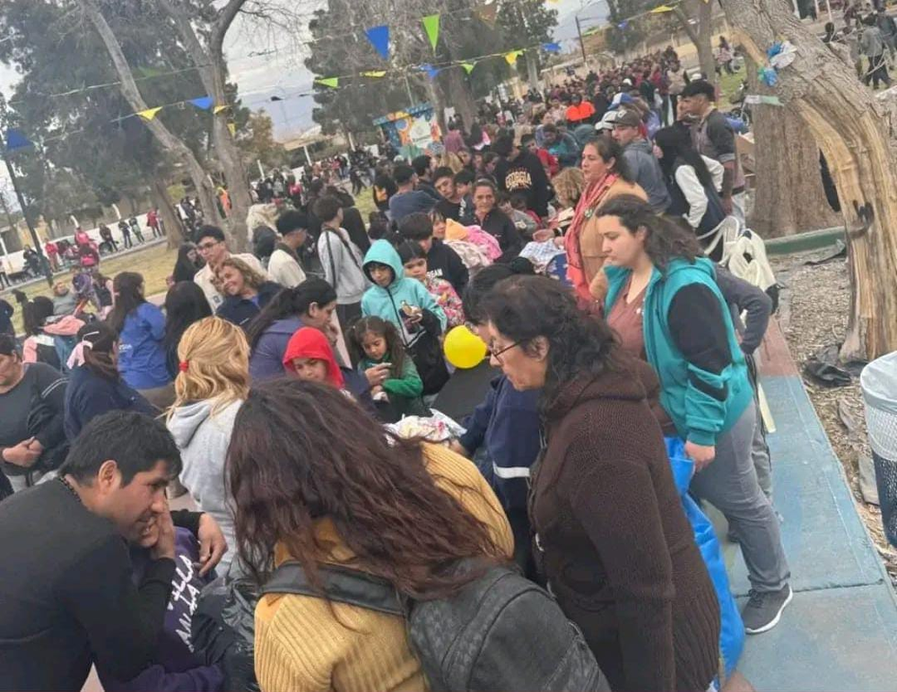 Sumate y colabora con Cáritas San Juan.&nbsp;
