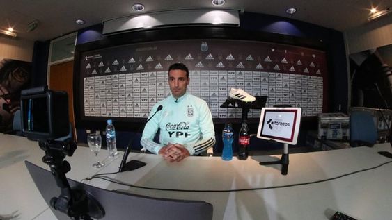 Scaloni: “Nuestra idea está clara y no depende del equipo que tengamos enfrente”