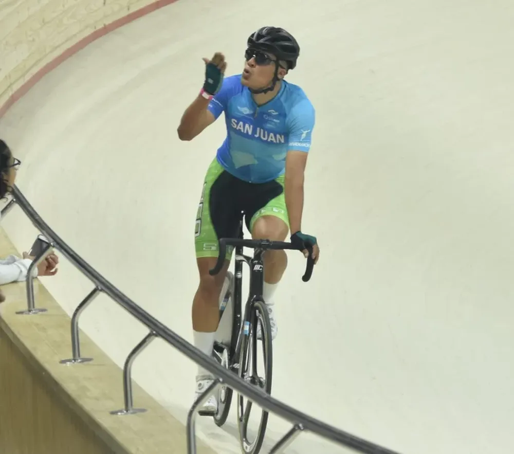 Sanjuaninos bañados en oro