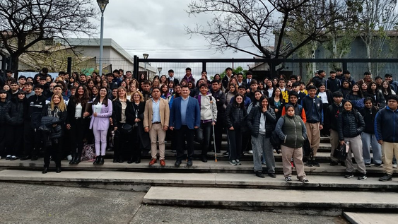 tres escuelas sanjuaninas se destacaron en un concurso con proyectos que transforman residuos en productos