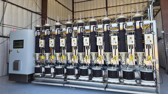 Rio Tinto, a través de su empresa Nuton, prueba con muestras minerales de San Juan su tecnología de biolixiviación que permitirá extraer cobre de forma más eficiente y con menos agua y energía.&nbsp;