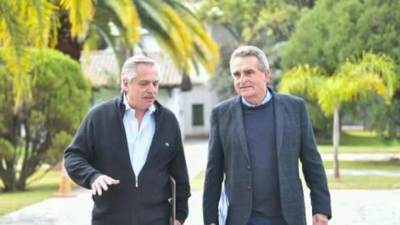 Rossi, principal candidato para reemplazar a Manzur