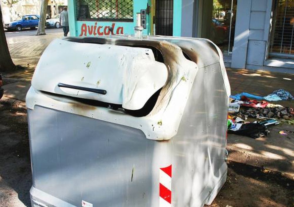 Multarán a comerciantes que saquen basura a la calle