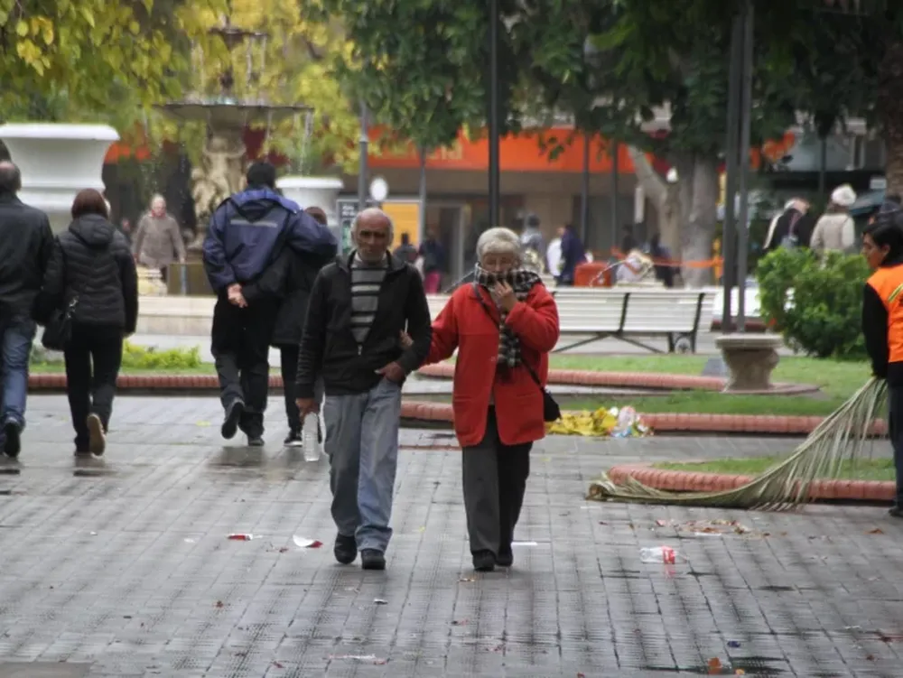 Emiten alerta por la llegada de un frente frío