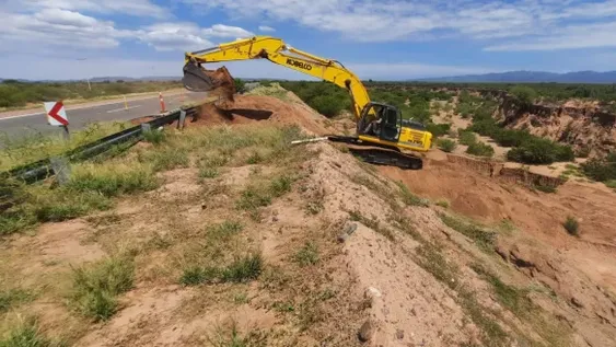 Arreglos en la Ruta 141. Durante la noche rige un corte  preventivo.