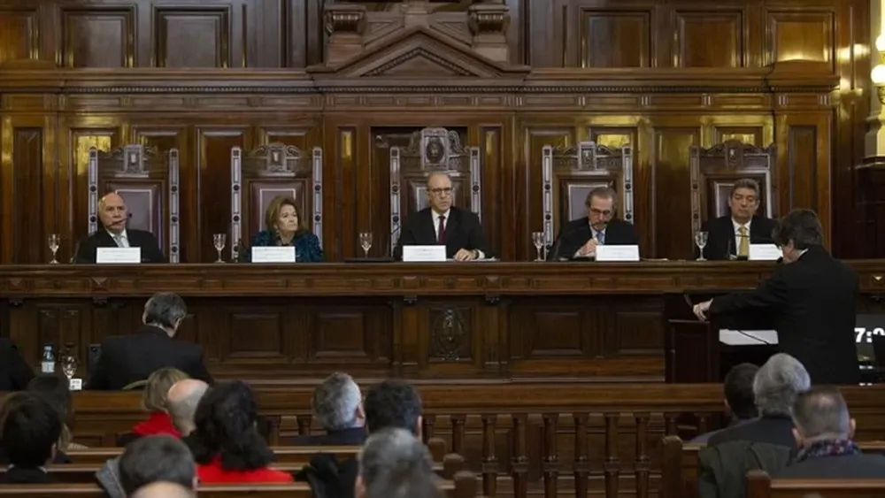 Desde este lunes, la Corte Suprema levantó la feria judicial extraordinaria