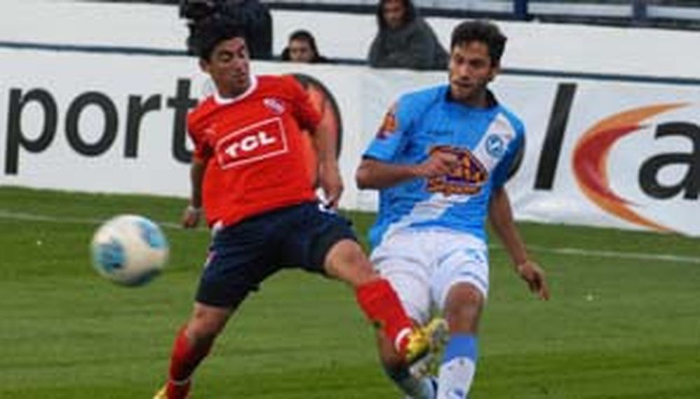 Ante San Carlos, Independiente logró su segundo triunfo