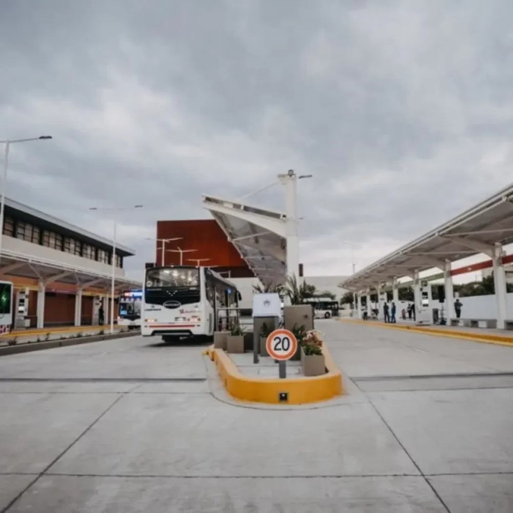 Aumenta la frecuencia en tres líneas de colectivos de la zona este de la provincia