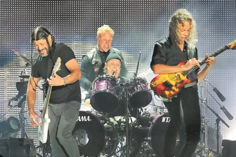 La insólita razón por la que Metallica pasó el momento más ridículo de su carrera