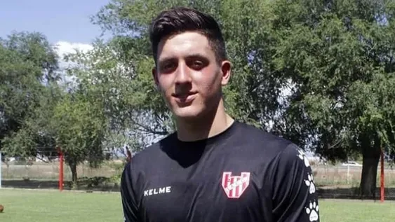 Desamparados sumó a un joven defensor Desamparados sumó a un joven defensor