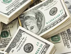 el dolar tuvo una leve suba y alcanzo el nivel mas alto de mayo: en san juan el dolar blue subio $10 el dolar tuvo una leve suba y alcanzo el nivel mas alto de mayo: en san juan el dolar blue subio $10